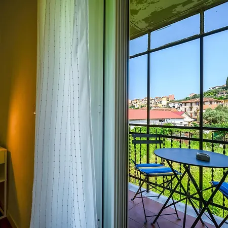 アパート Elieli *